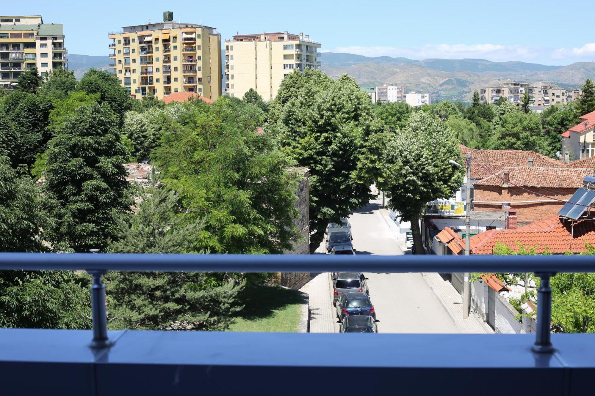 Sky View Hotel Korcza Zewnętrze zdjęcie